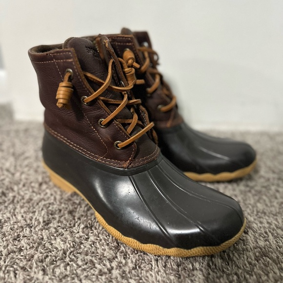 Women’s Sperry Saltwater Brown and Black Duck Boots 7.5 - Picture 4 of 5